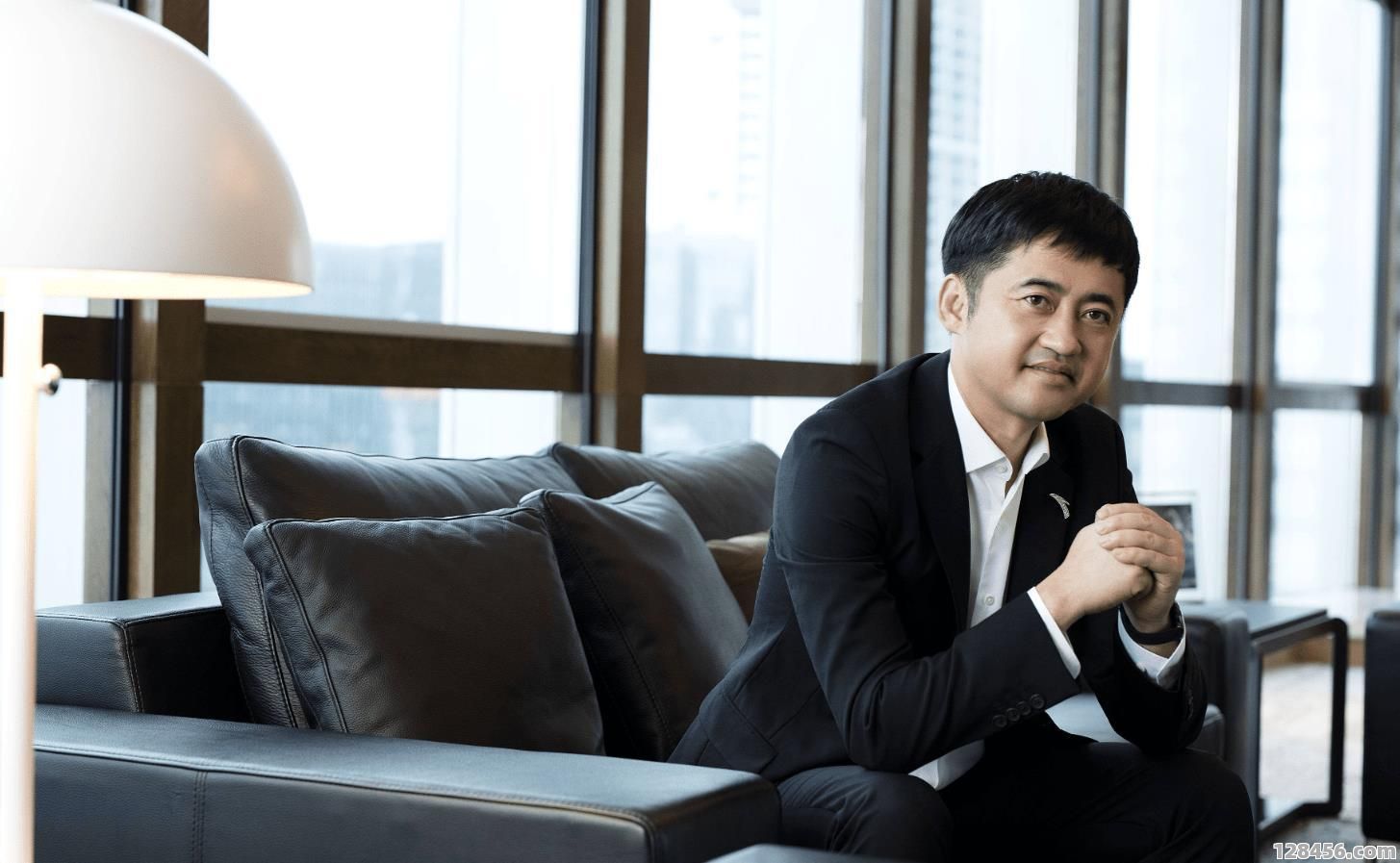 奥运会足球运动员可以换吗？详解换人规则与策略